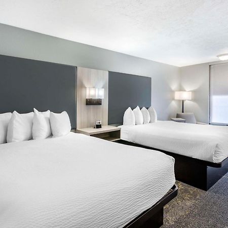 Best Western Plus Weston Inn Logan Exterior photo