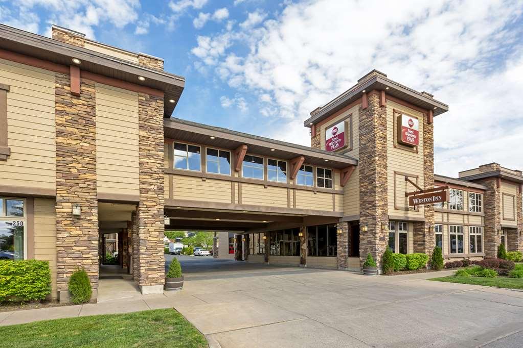 Best Western Plus Weston Inn Logan Exterior photo